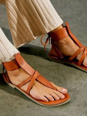 NWOT Free People Vachetta Vacation Day wrap Women's Leather Gladiator Sandals